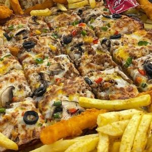 گوشت چرخ شده،قارچ،دلمه،زیتون،پنیر میکس،سس پومودور